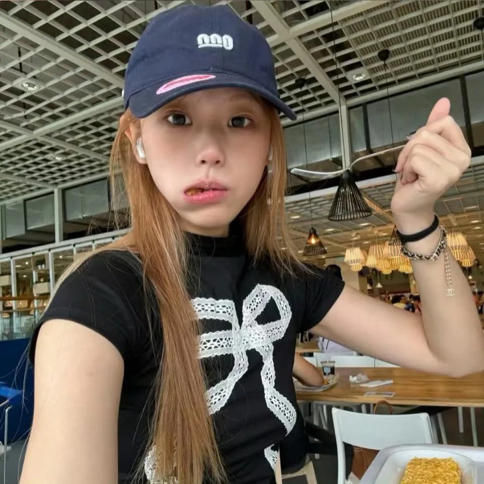 机器情人之野蛮女管家